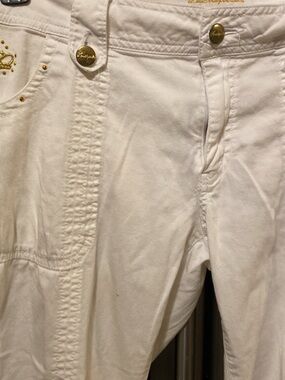 Women’s White South Pole Capris
